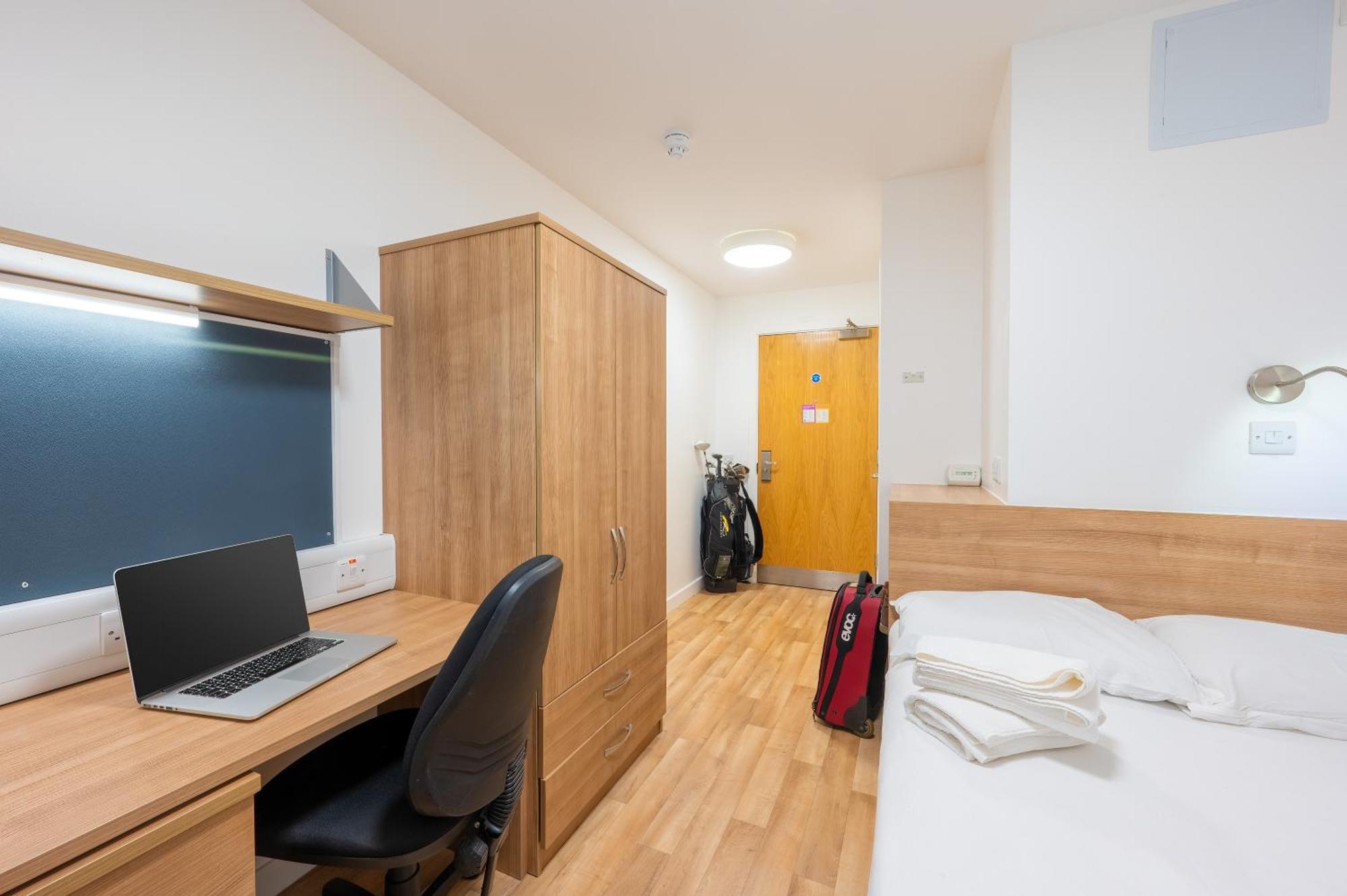 Uhi Fort William - Campus Accommodation ภายนอก รูปภาพ